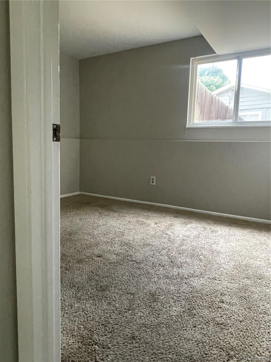 MLS Image #11 for 3079 s galena court,denver, Colorado