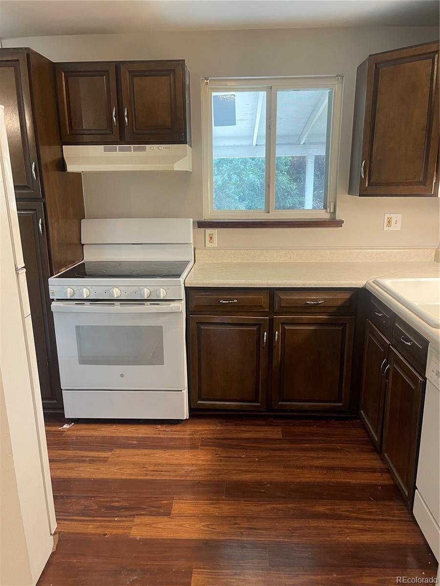 MLS Image #3 for 3079 s galena court,denver, Colorado