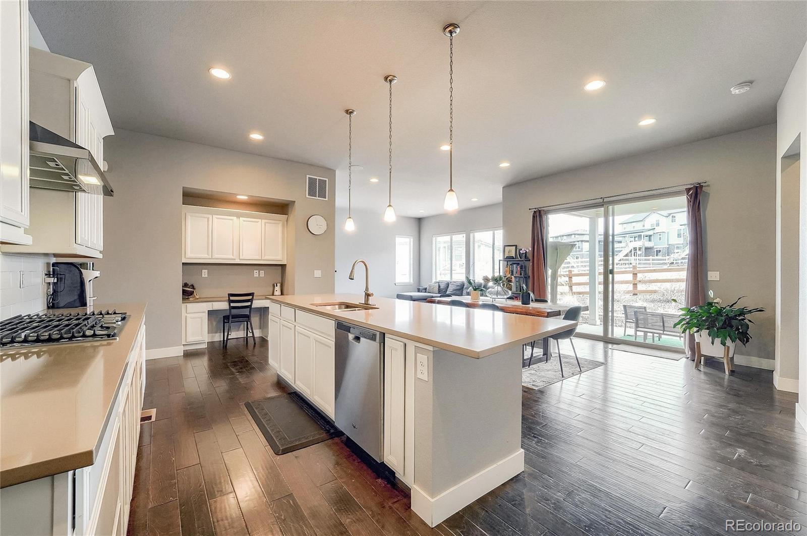 MLS Image #9 for 17490 w 94th drive,arvada, Colorado