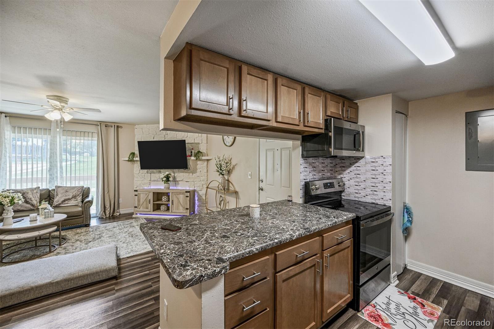 MLS Image #4 for 18064 e ohio avenue,aurora, Colorado