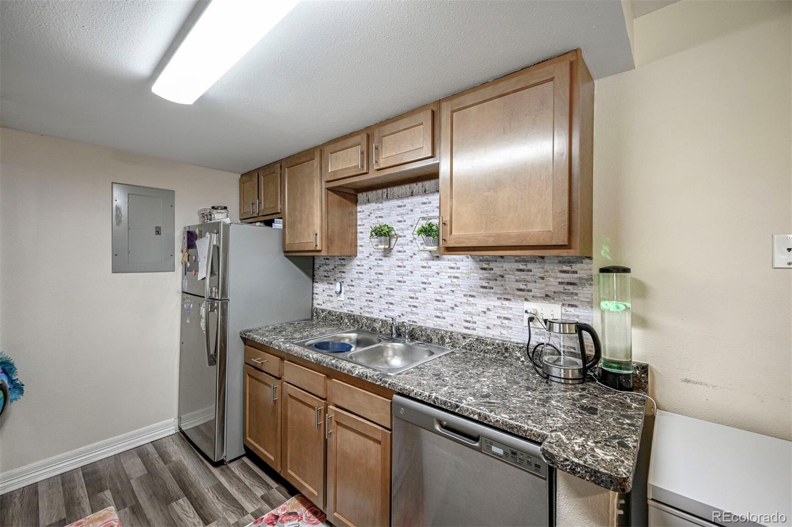 MLS Image #5 for 18064 e ohio avenue,aurora, Colorado