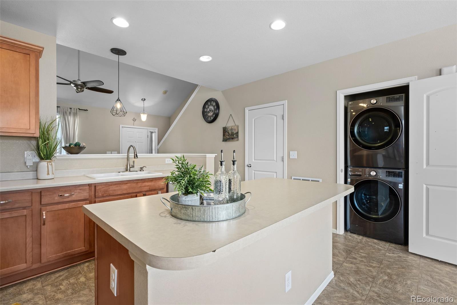 MLS Image #6 for 11037  oswego street,commerce city, Colorado