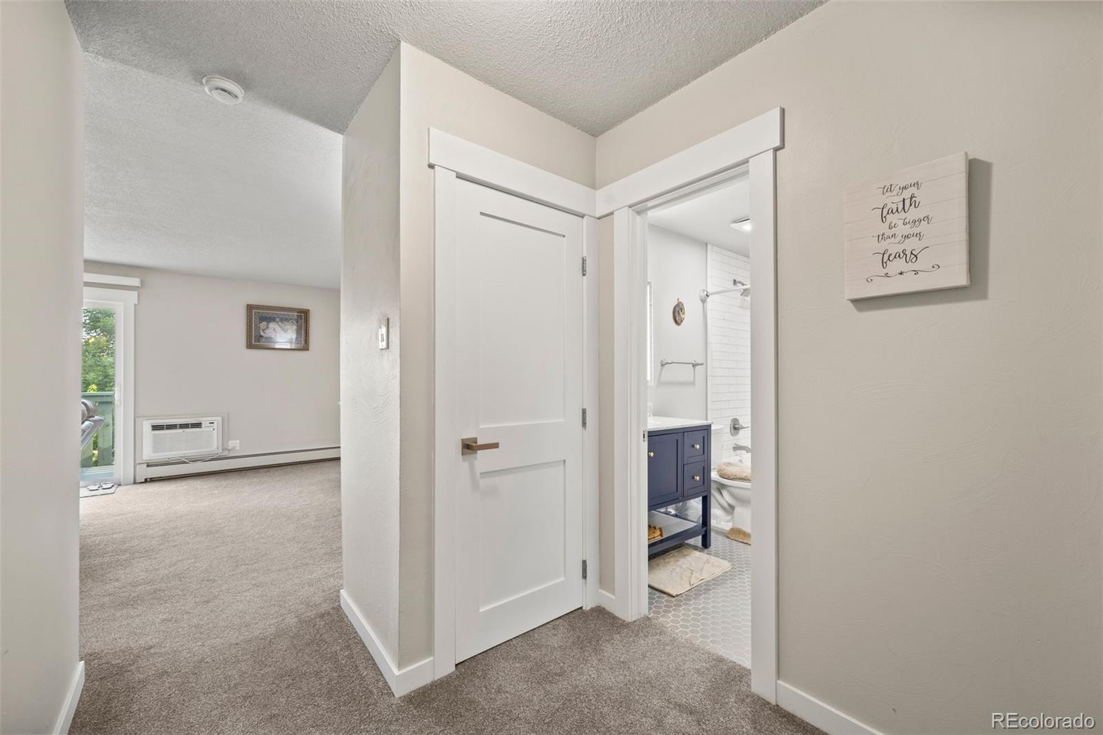 MLS Image #11 for 2120 s vaughn way,aurora, Colorado