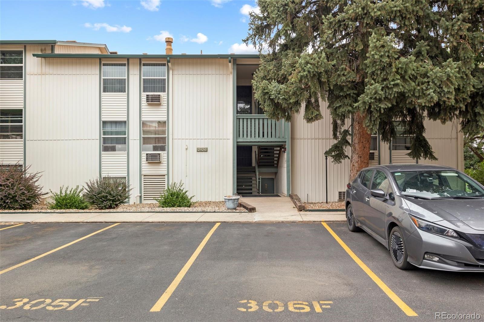 MLS Image #21 for 2120 s vaughn way,aurora, Colorado