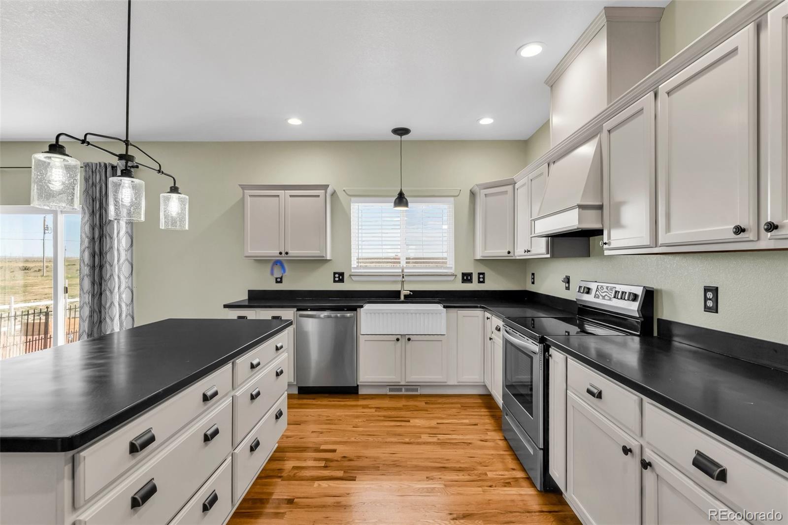 MLS Image #12 for 1836 n bear gulch lane,pueblo, Colorado