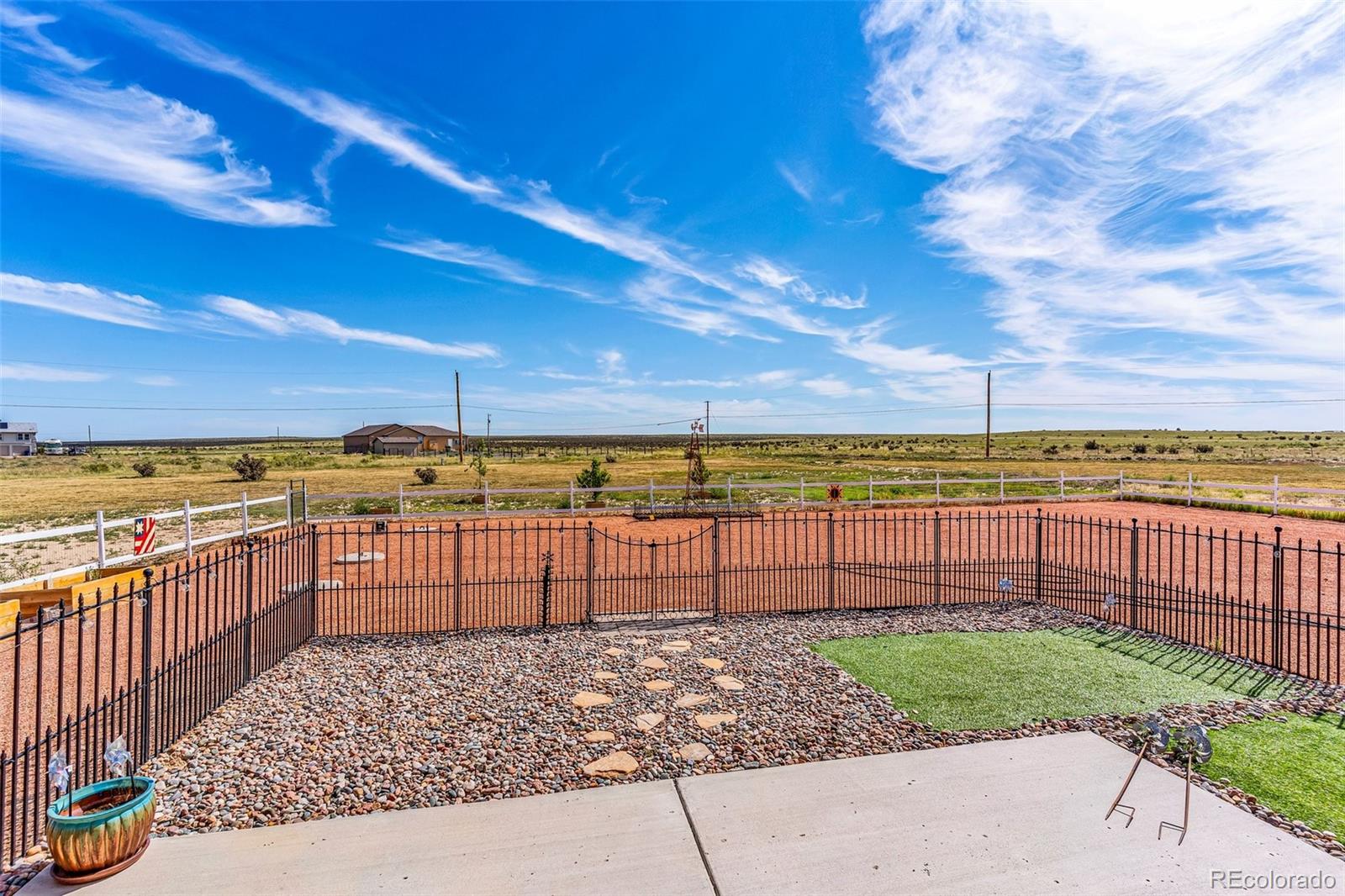 MLS Image #32 for 1836 n bear gulch lane,pueblo, Colorado
