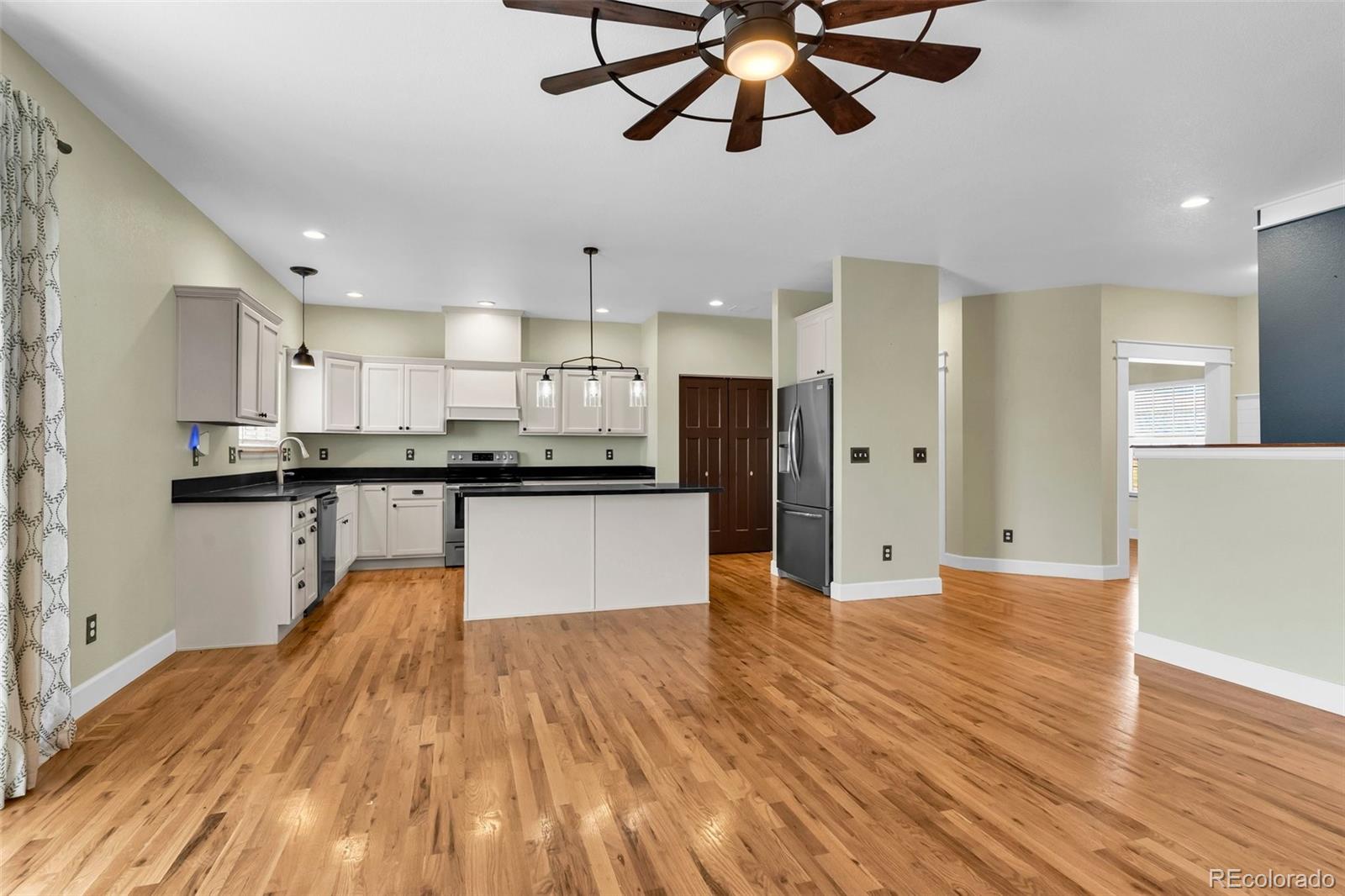 MLS Image #7 for 1836 n bear gulch lane,pueblo, Colorado