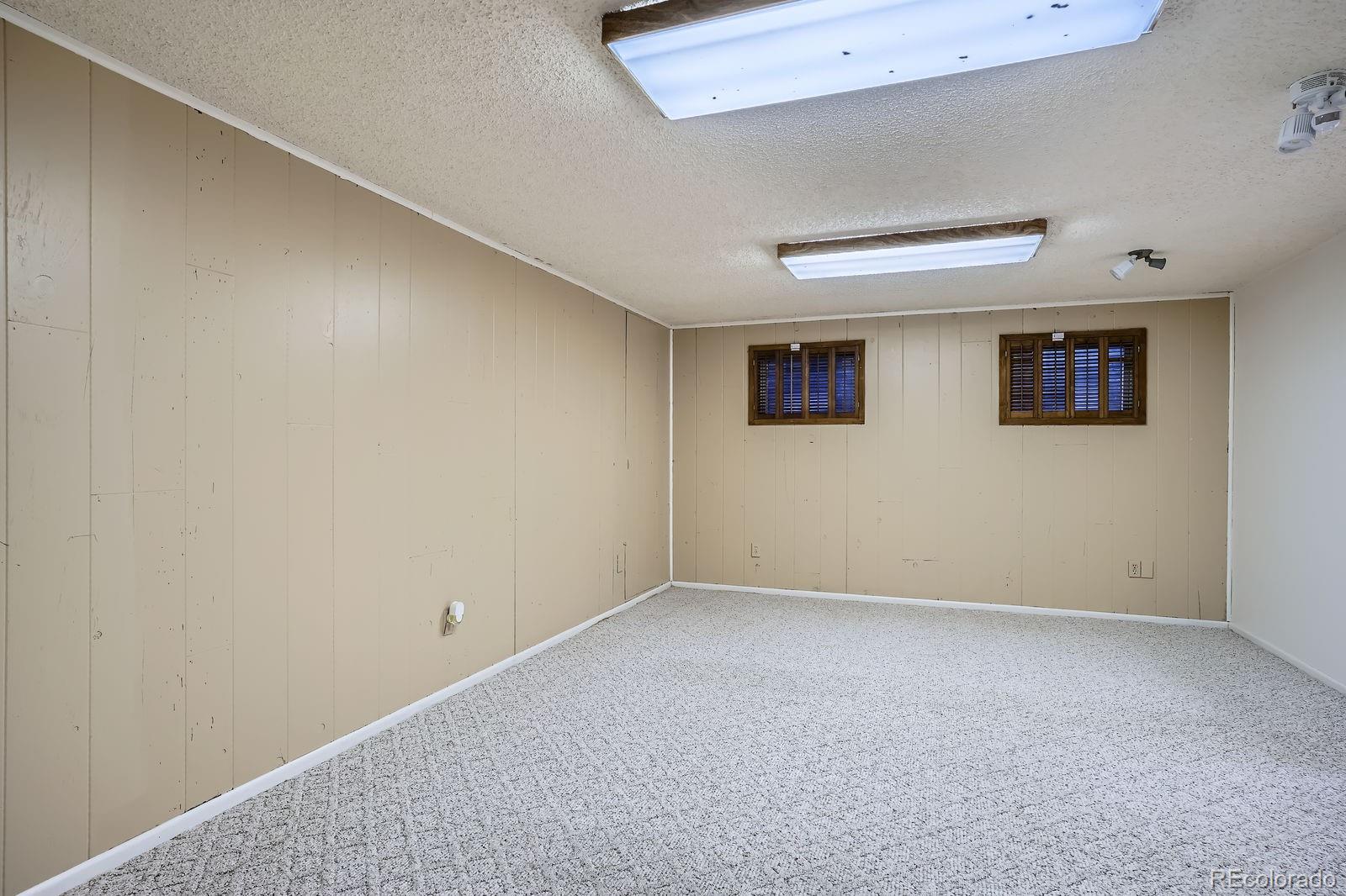 MLS Image #21 for 2514 s elkhart street,aurora, Colorado