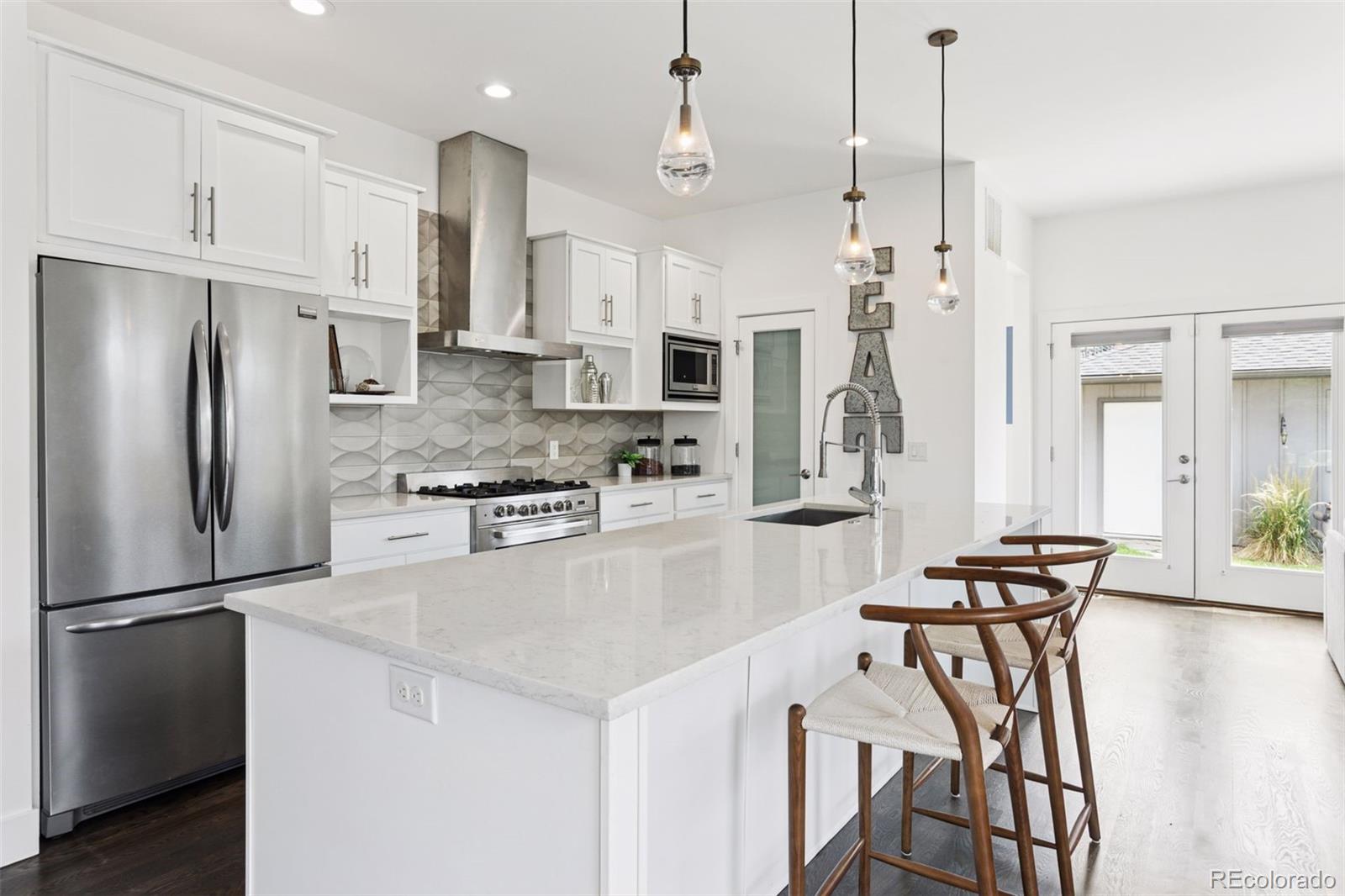 MLS Image #13 for 3285 w 21st avenue,denver, Colorado