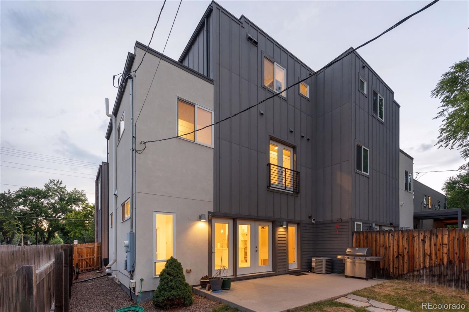 MLS Image #2 for 3285 w 21st avenue,denver, Colorado