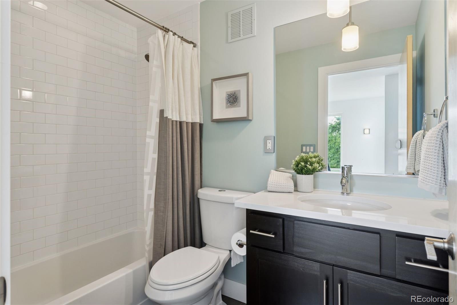 MLS Image #35 for 3285 w 21st avenue,denver, Colorado
