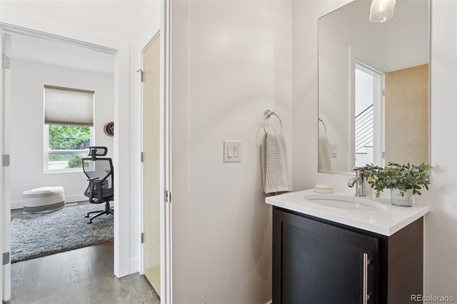 MLS Image #9 for 3285 w 21st avenue,denver, Colorado