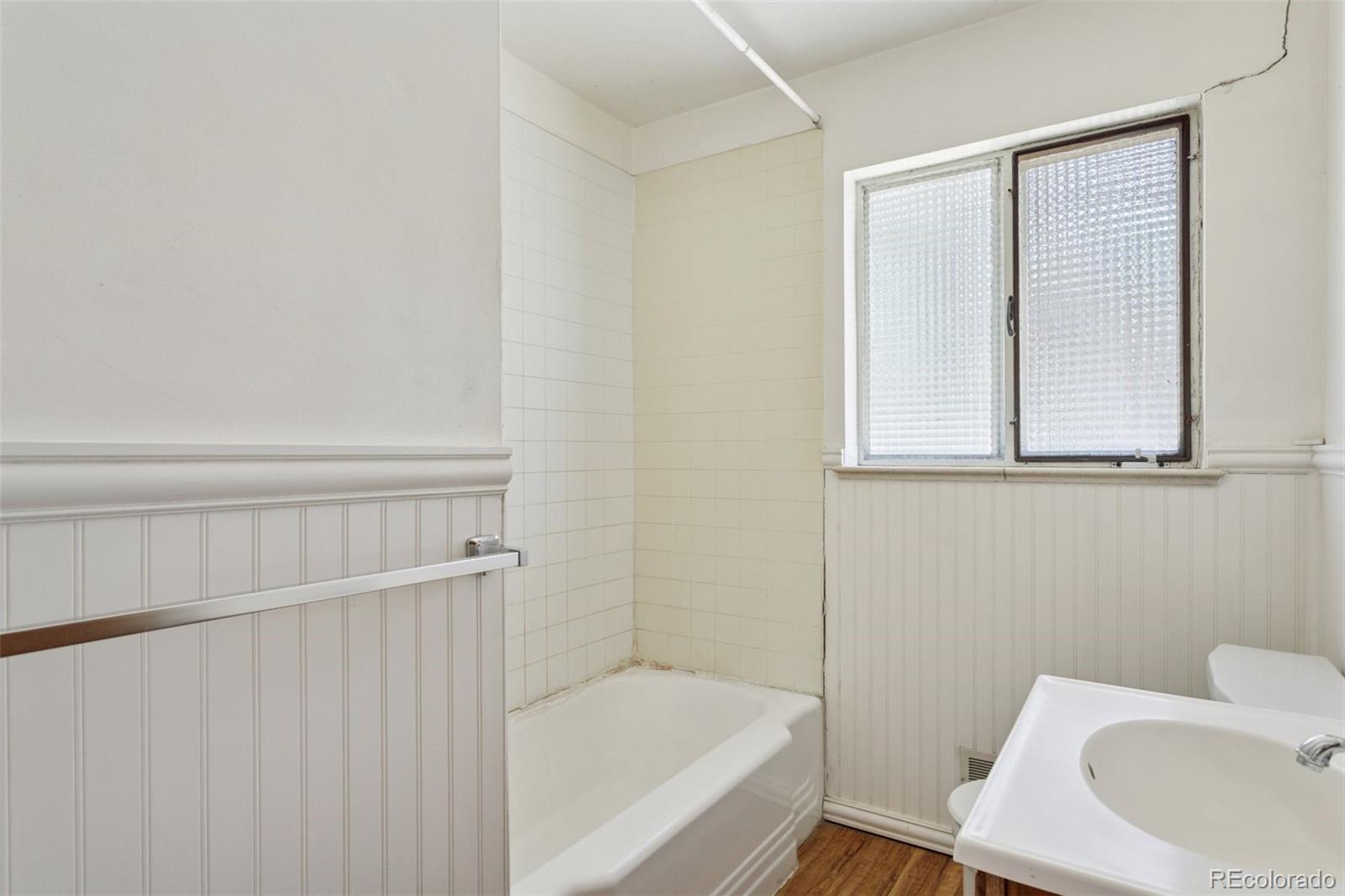 MLS Image #22 for 1585 s university boulevard,denver, Colorado