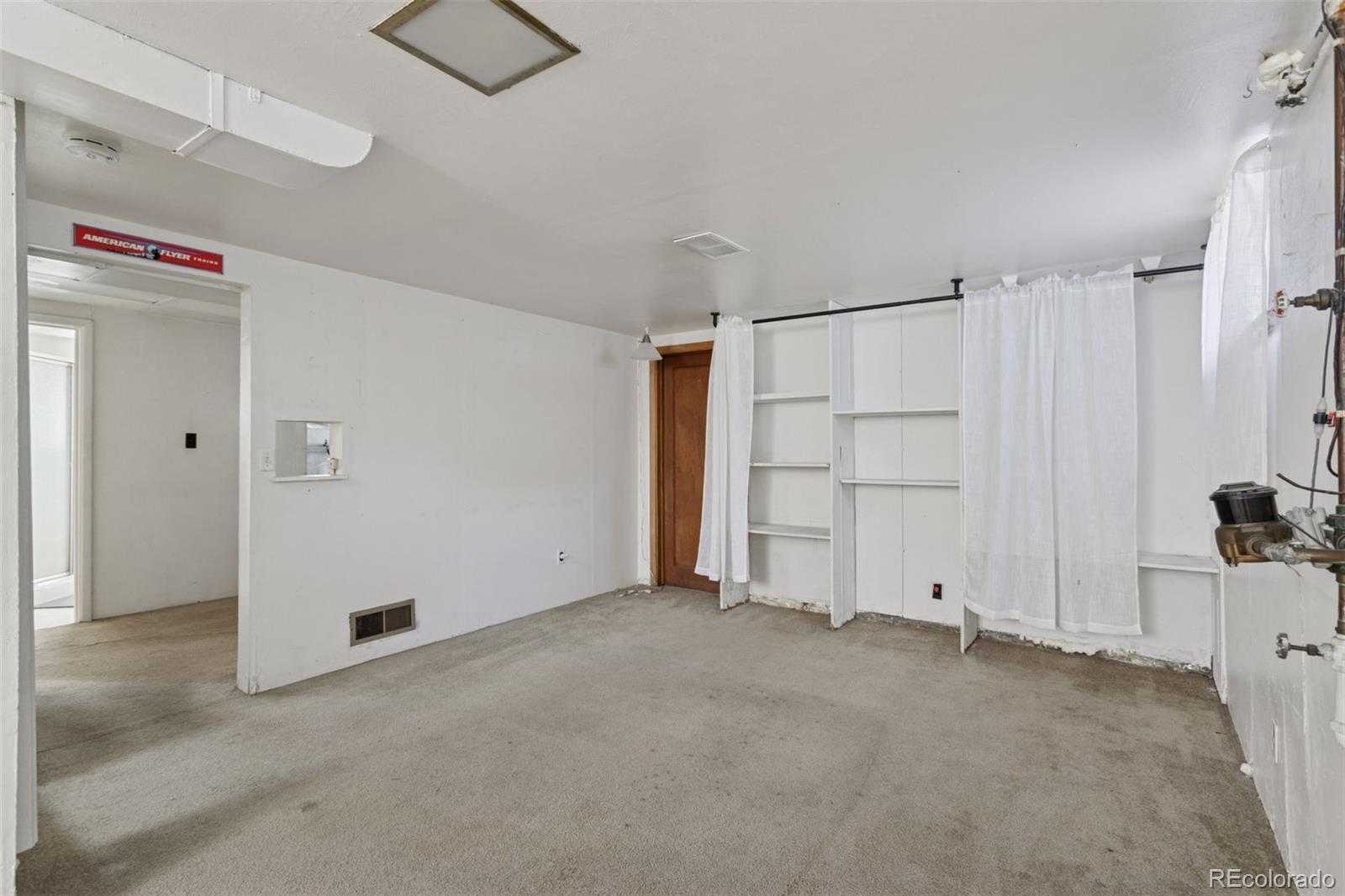 MLS Image #27 for 1585 s university boulevard,denver, Colorado