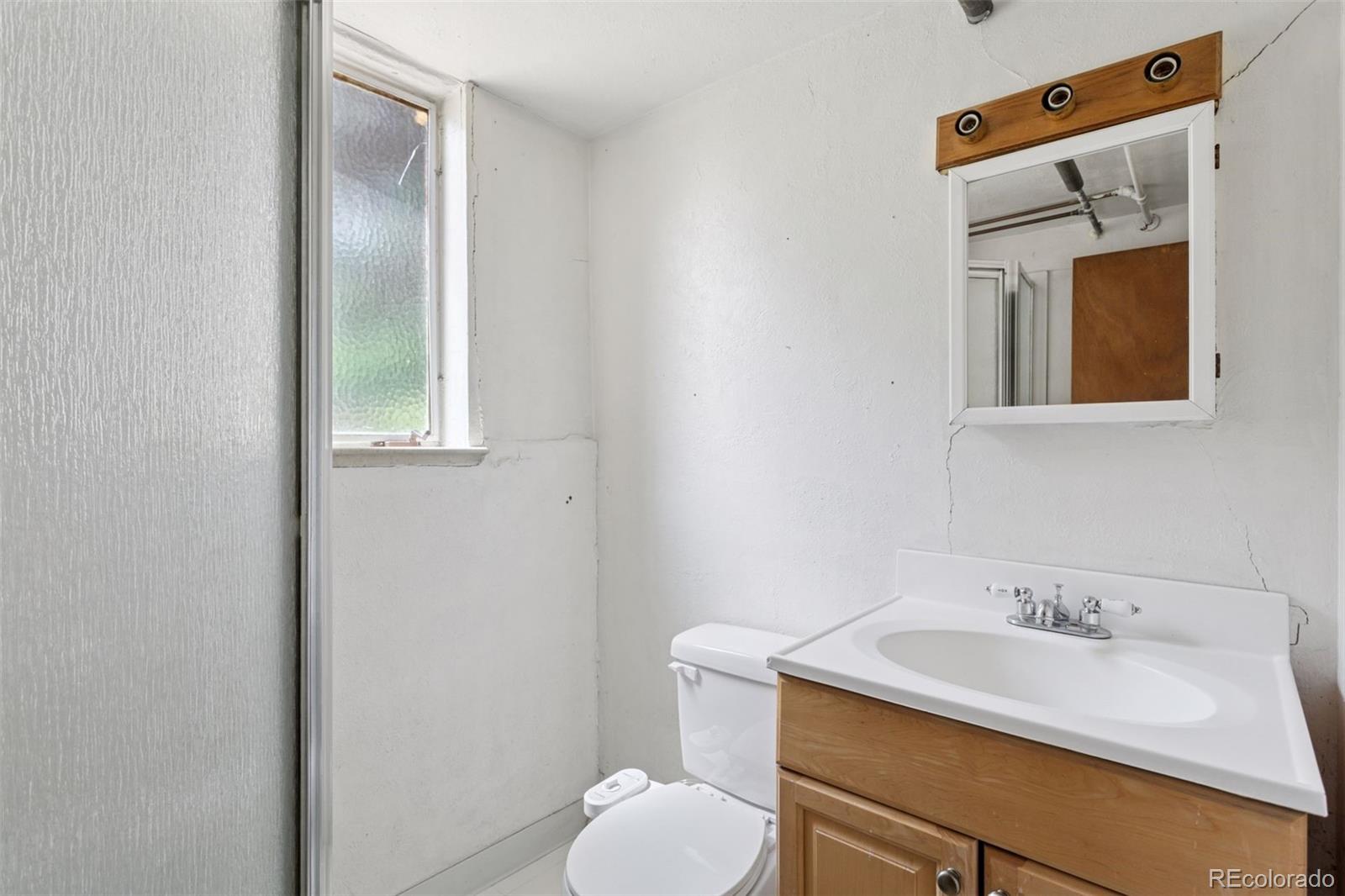 MLS Image #29 for 1585 s university boulevard,denver, Colorado