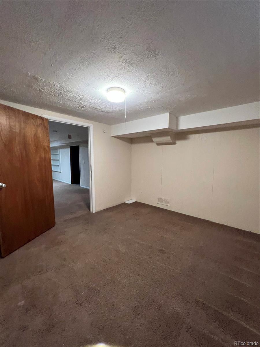 MLS Image #28 for 11812 e alaska avenue,aurora, Colorado