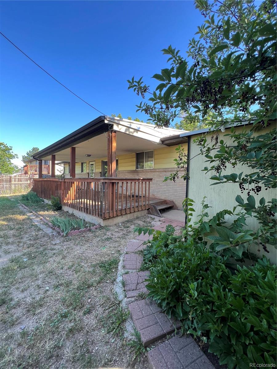 MLS Image #5 for 11812 e alaska avenue,aurora, Colorado