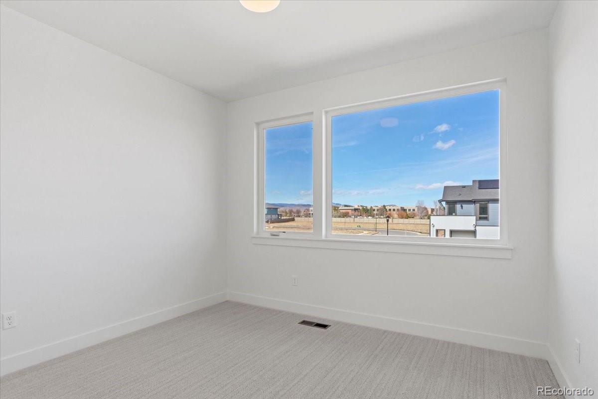 MLS Image #22 for 5595  wheaton avenue,longmont, Colorado