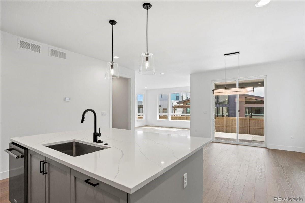 MLS Image #8 for 5595  wheaton avenue,longmont, Colorado