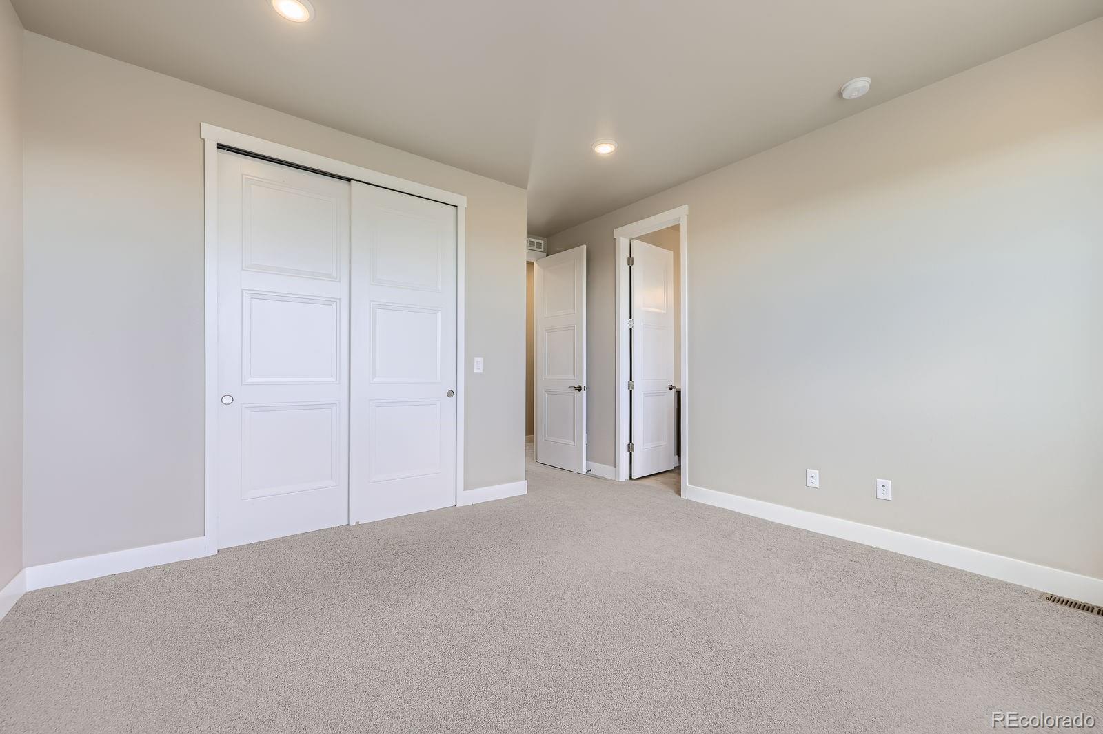MLS Image #16 for 9436 e 57h avenue ,denver, Colorado