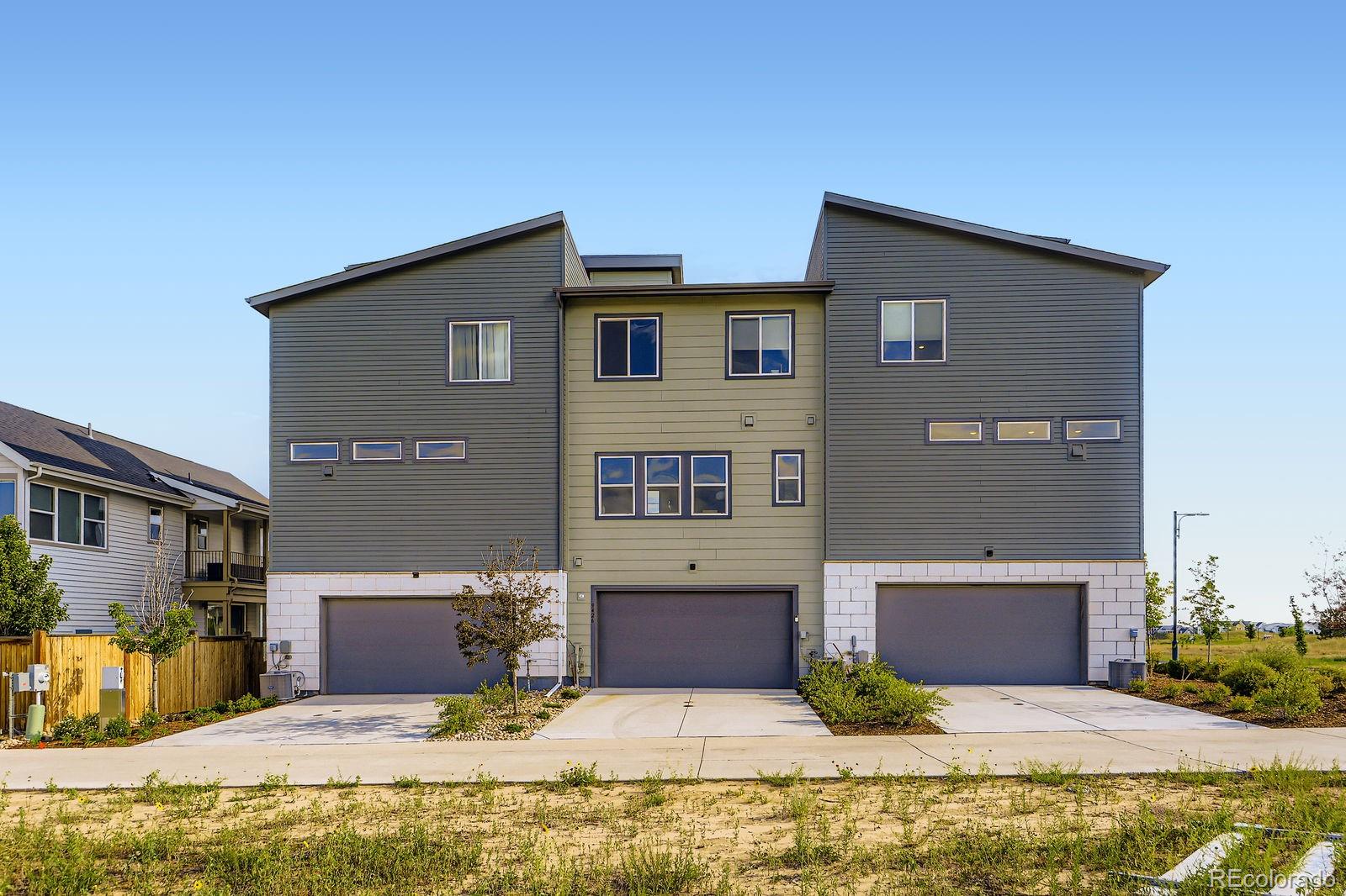 MLS Image #28 for 9436 e 57h avenue ,denver, Colorado