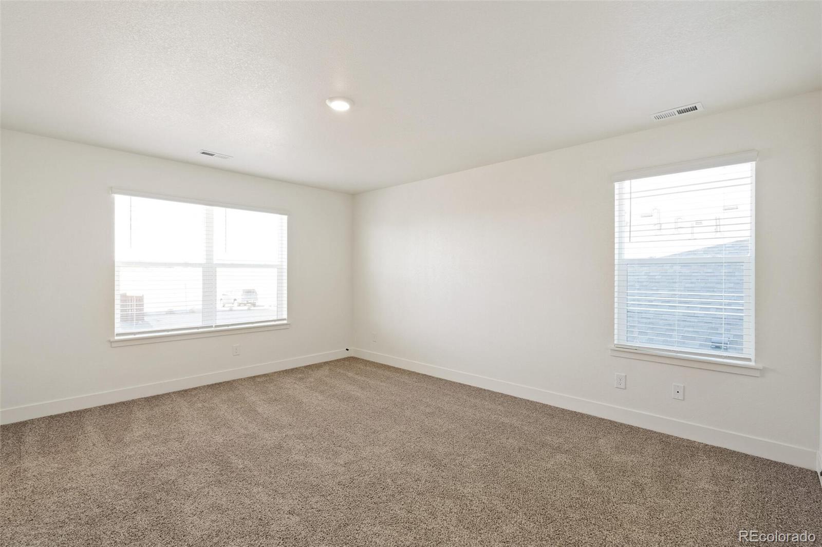 MLS Image #18 for 4868  lynxes way,johnstown, Colorado