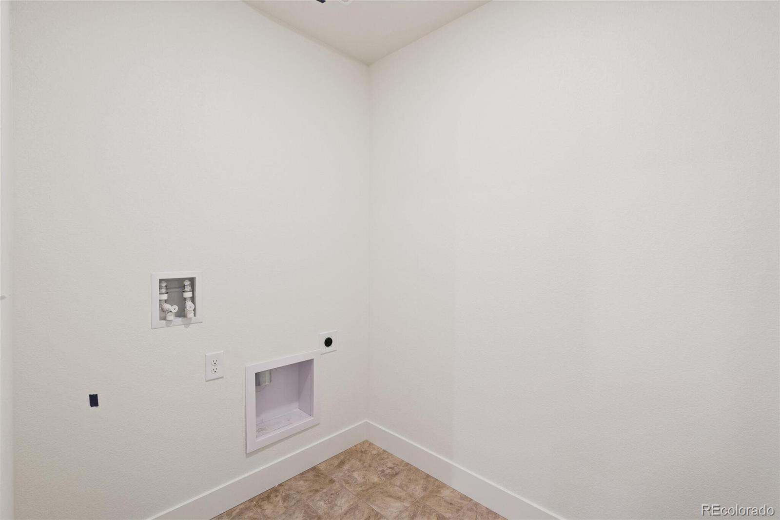 MLS Image #27 for 4868  lynxes way,johnstown, Colorado