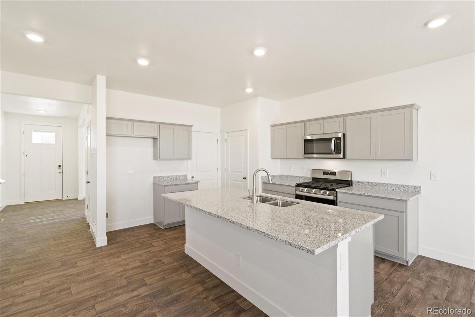 MLS Image #7 for 4868  lynxes way,johnstown, Colorado