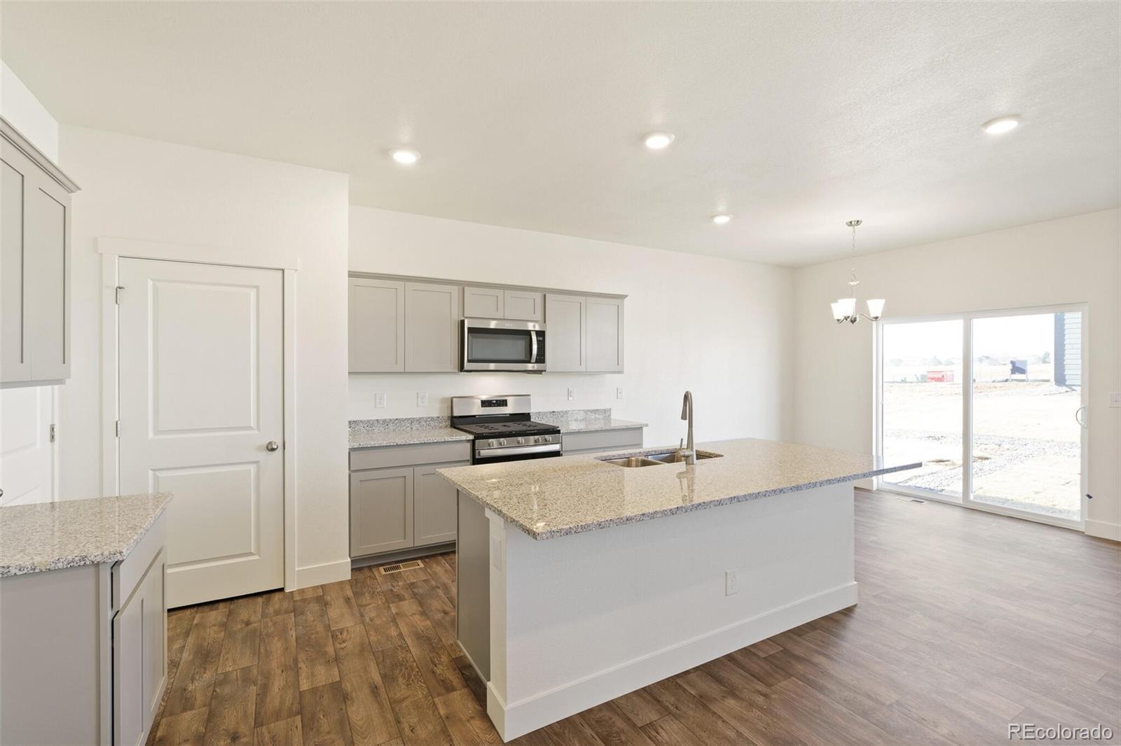 MLS Image #8 for 4868  lynxes way,johnstown, Colorado