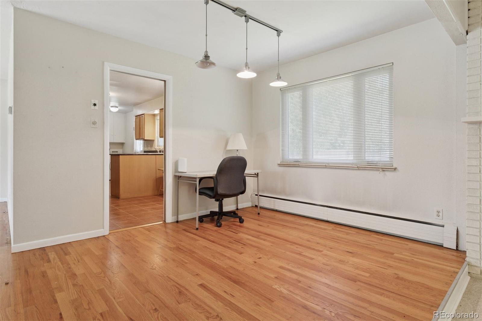 MLS Image #14 for 3030 s university boulevard,denver, Colorado