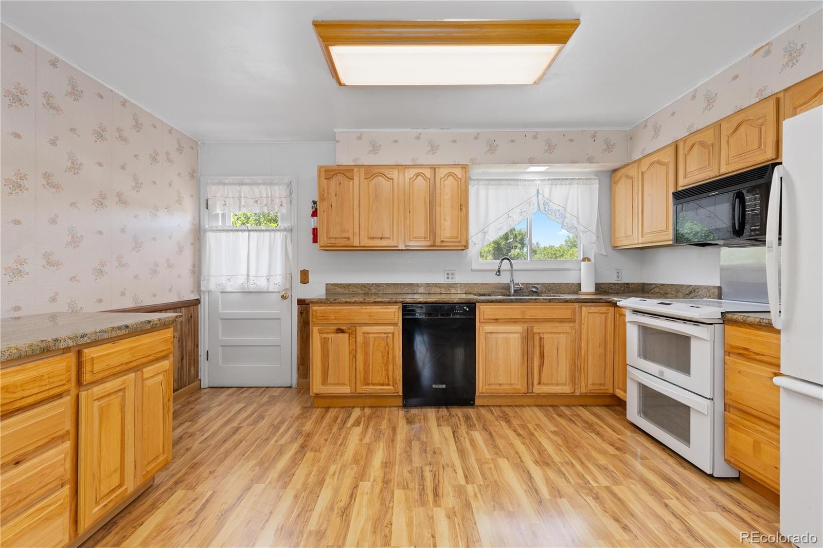 MLS Image #11 for 2932 e 96th place,thornton, Colorado