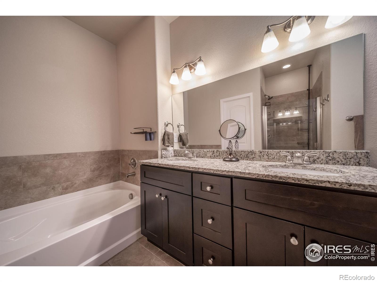 MLS Image #13 for 11250  florence street,commerce city, Colorado