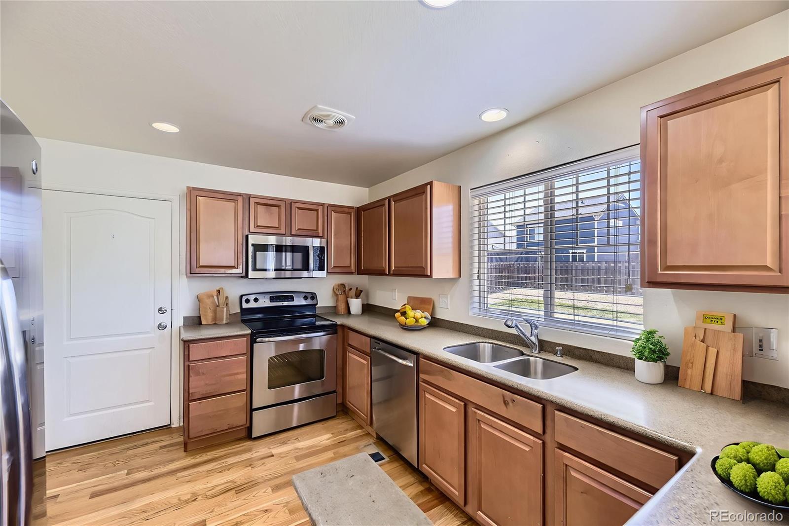 MLS Image #4 for 25792 e cedar place,aurora, Colorado