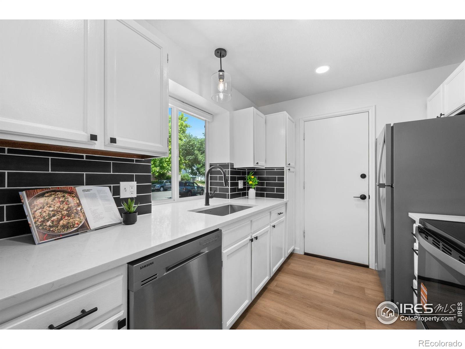 MLS Image #10 for 238 s buchanan avenue,louisville, Colorado
