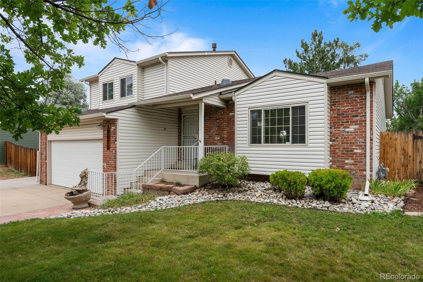 MLS Image #1 for 19477 e greenwood place,aurora, Colorado