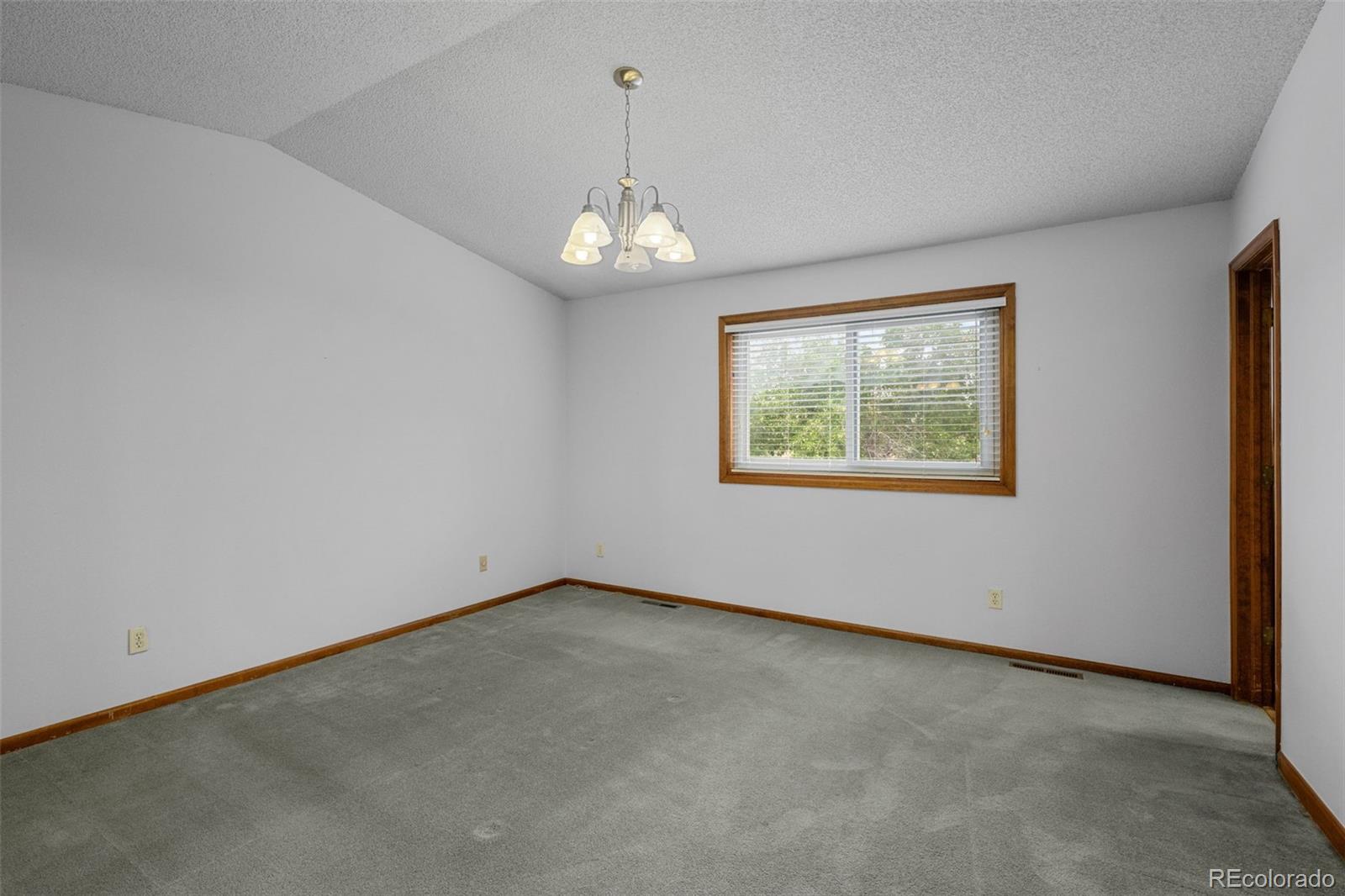 MLS Image #8 for 19477 e greenwood place,aurora, Colorado