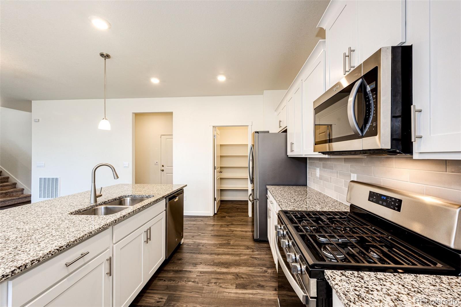 MLS Image #15 for 13376  willow street,thornton, Colorado
