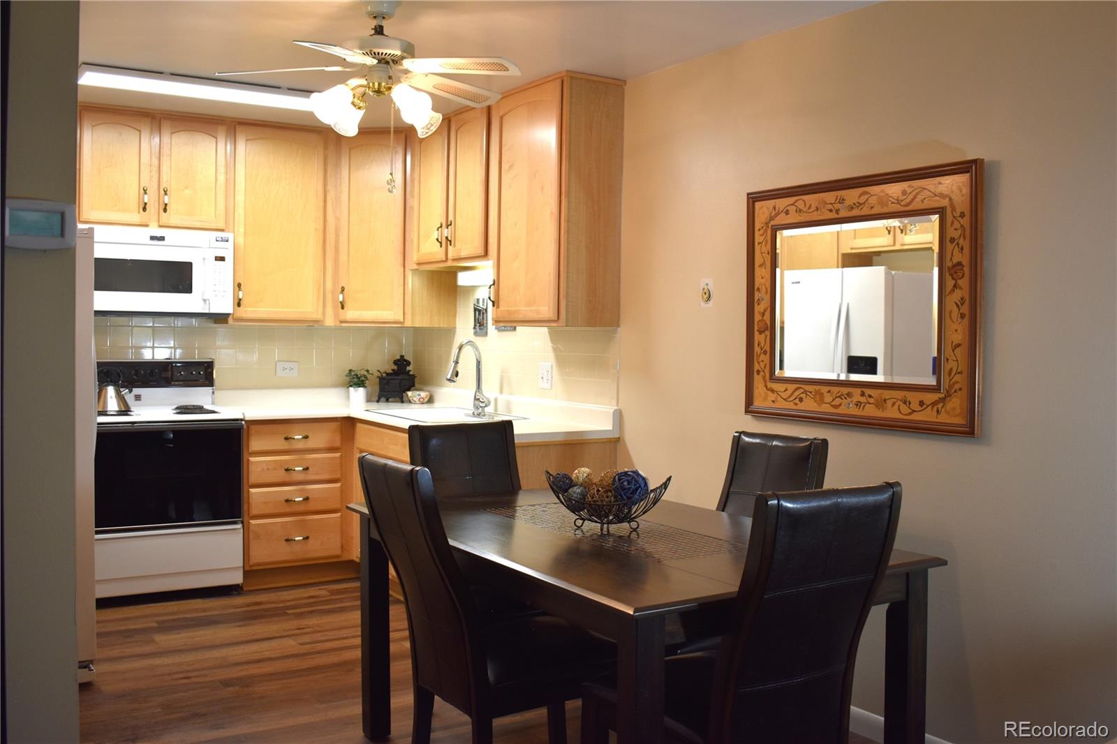 MLS Image #4 for 350 s clinton street,denver, Colorado