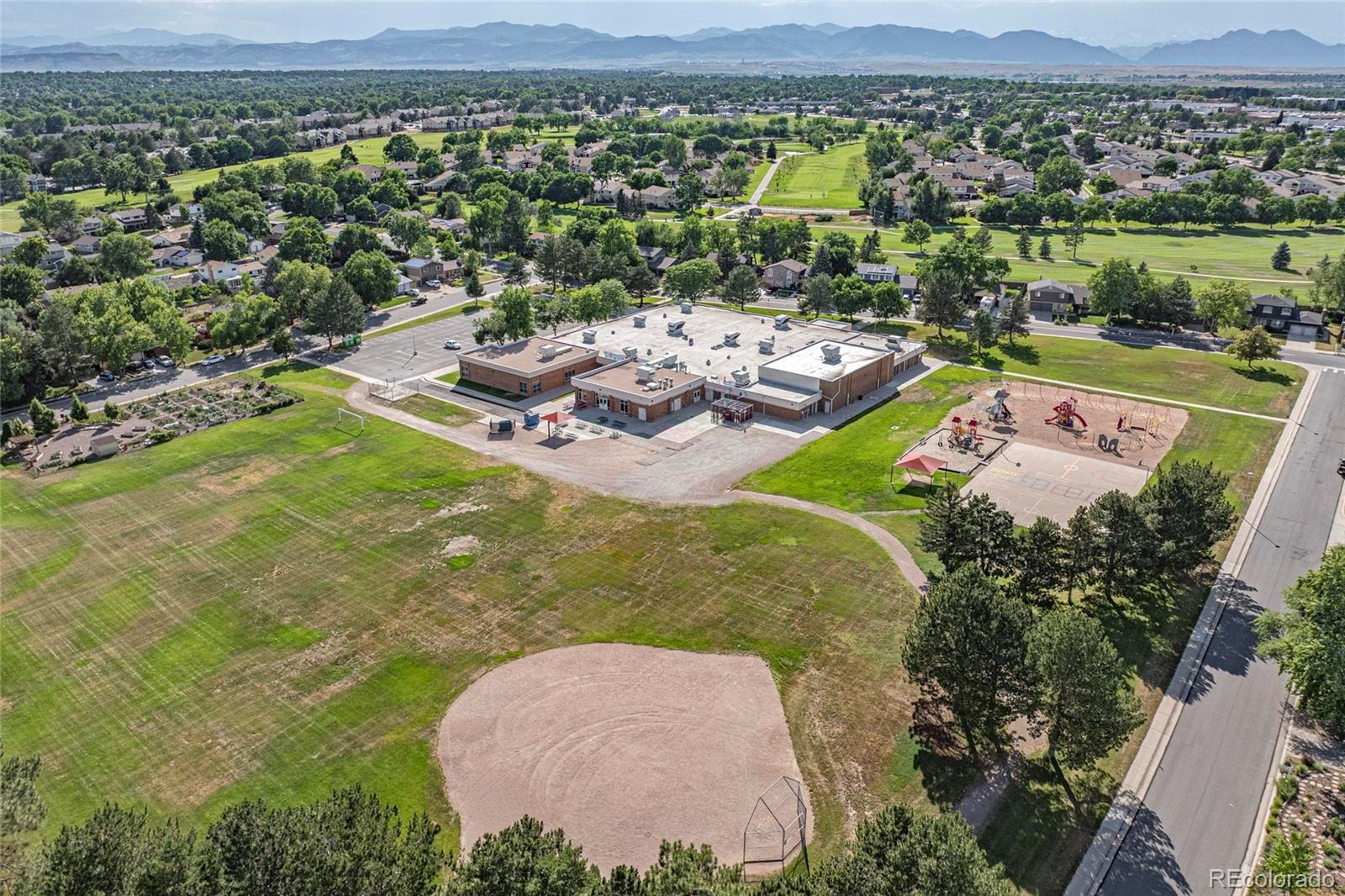 MLS Image #31 for 6504 w 85th avenue,arvada, Colorado