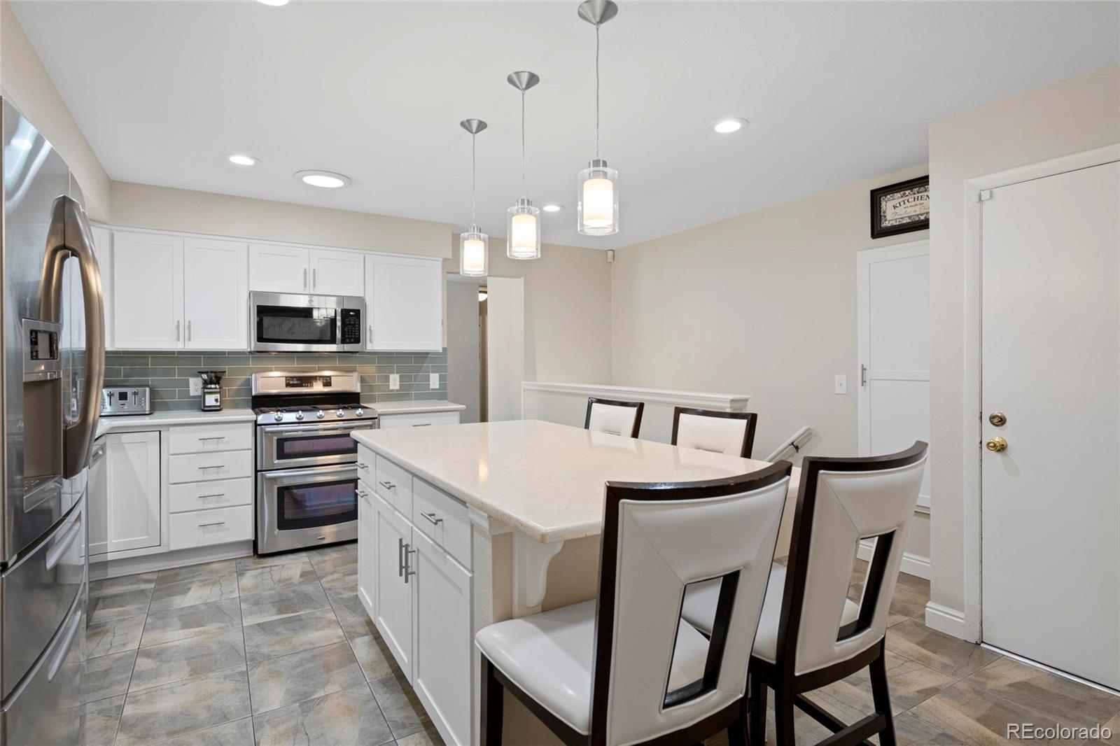 MLS Image #4 for 6504 w 85th avenue,arvada, Colorado