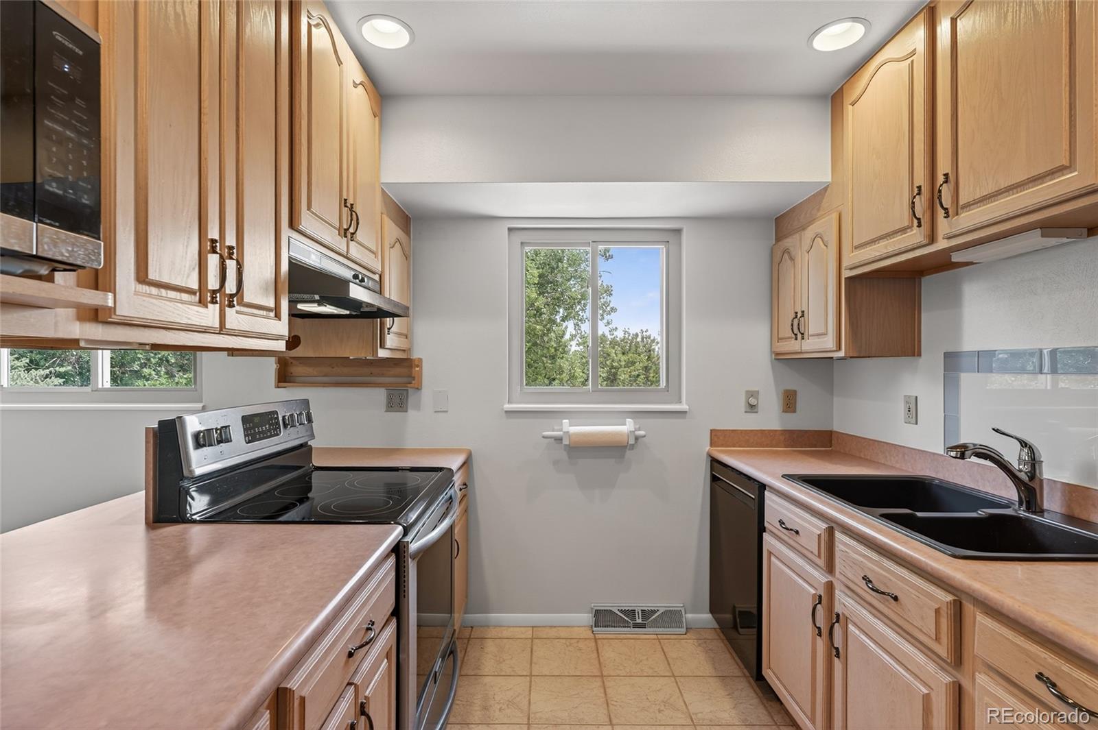 MLS Image #12 for 12252 w asbury place,lakewood, Colorado