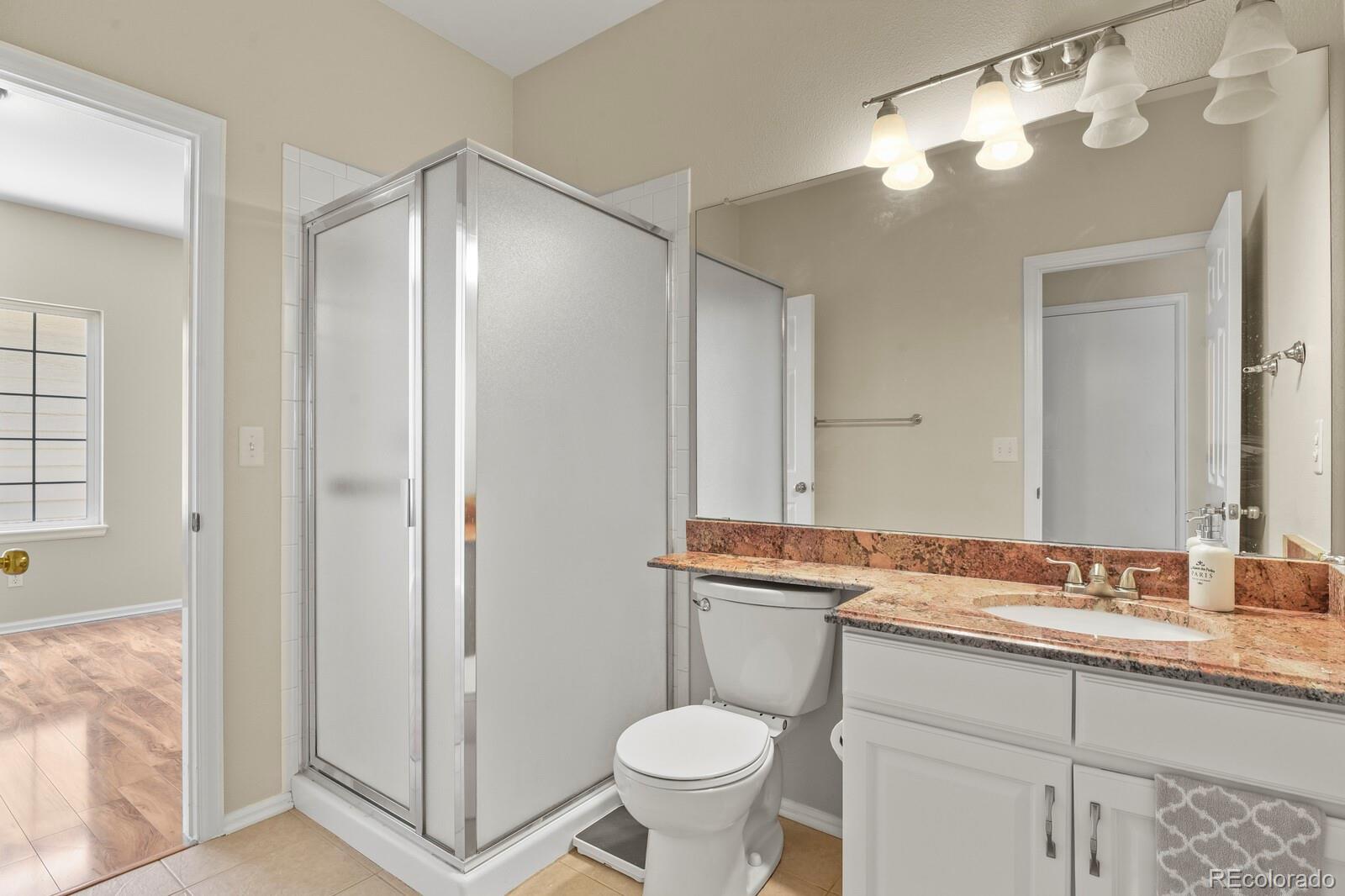 MLS Image #12 for 18072 e lake avenue,aurora, Colorado