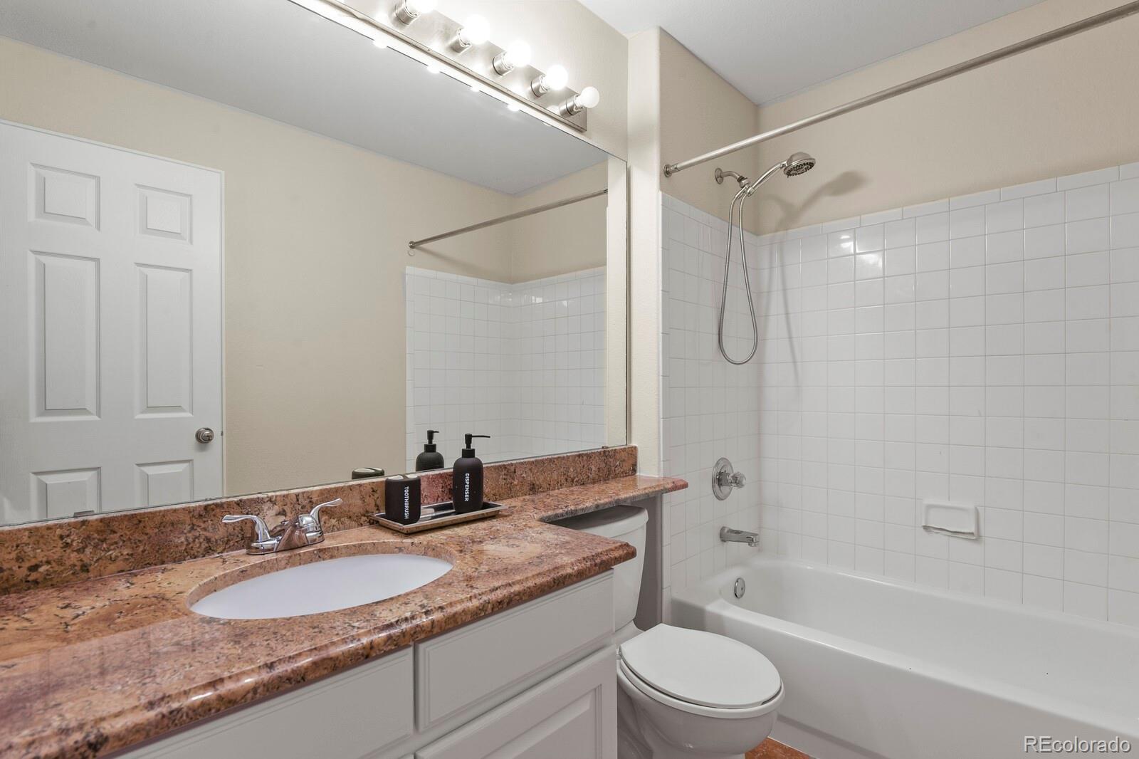 MLS Image #18 for 18072 e lake avenue,aurora, Colorado