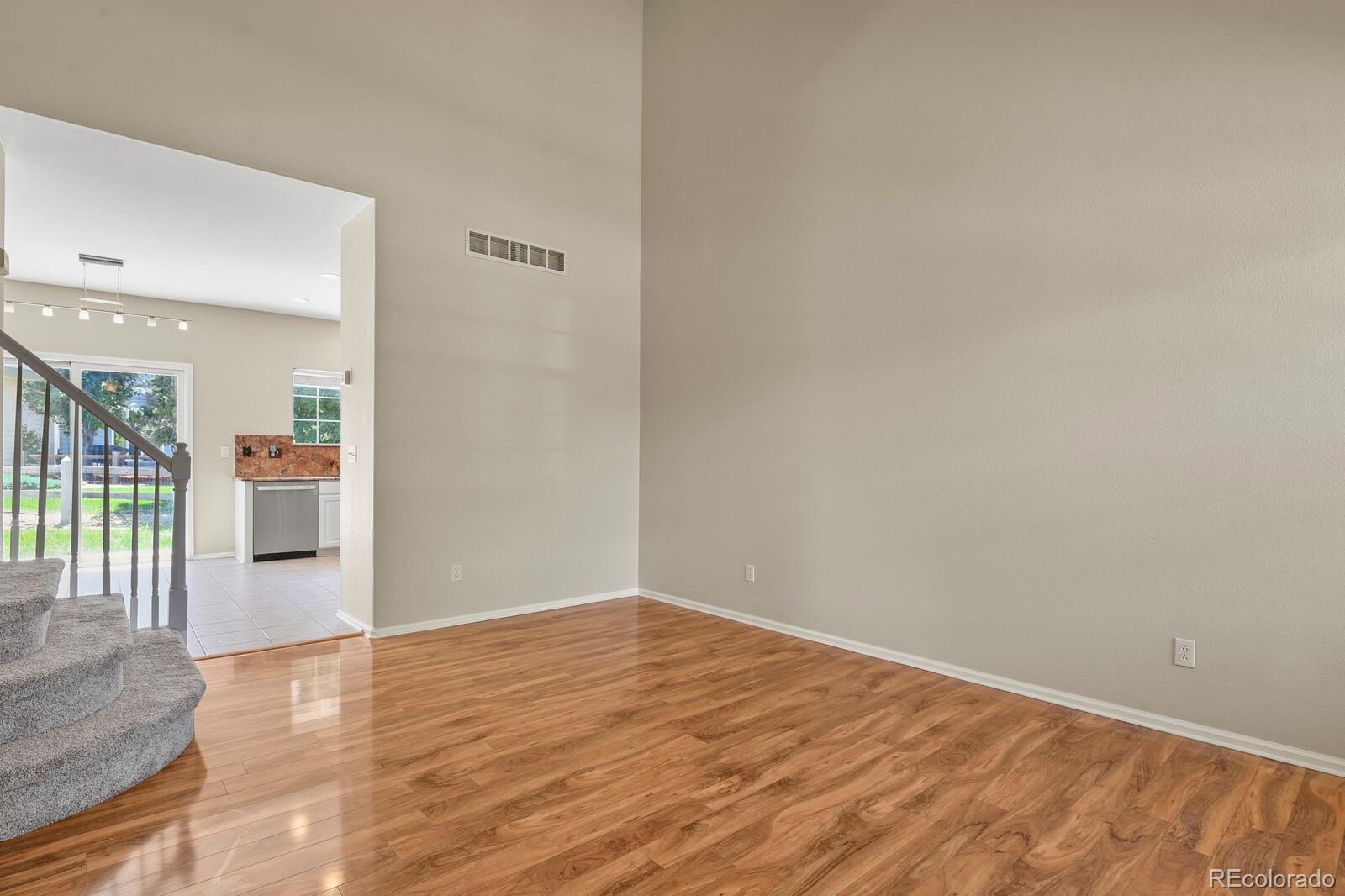 MLS Image #2 for 18072 e lake avenue,aurora, Colorado