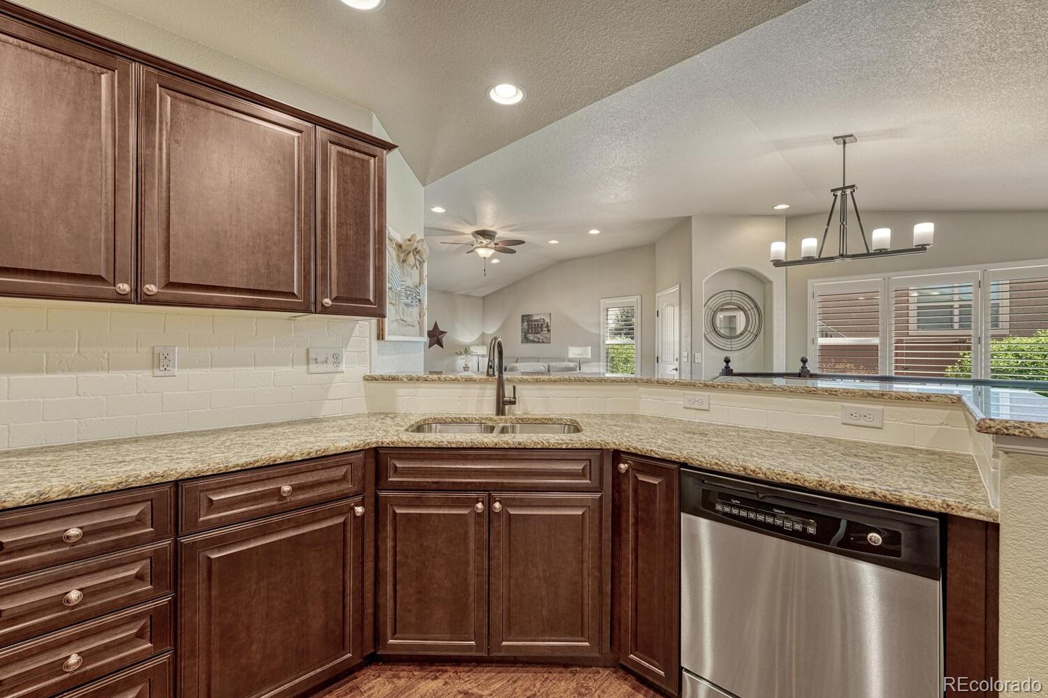 MLS Image #10 for 6656  oak trunk point,colorado springs, Colorado
