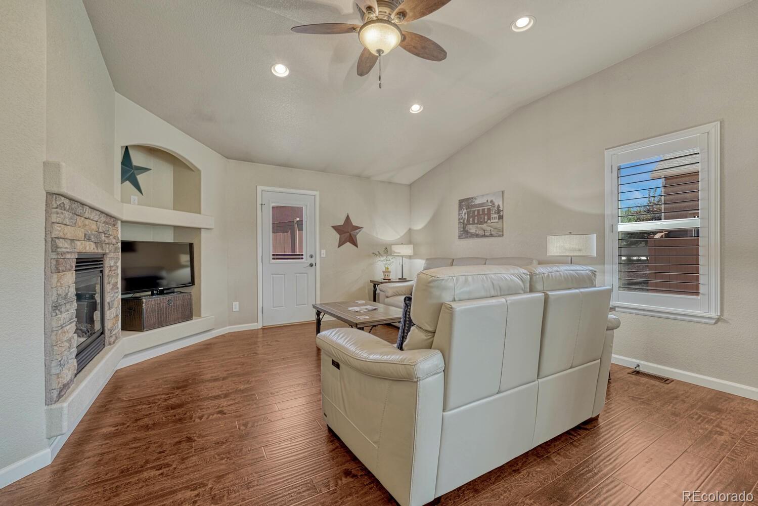 MLS Image #2 for 6656  oak trunk point,colorado springs, Colorado