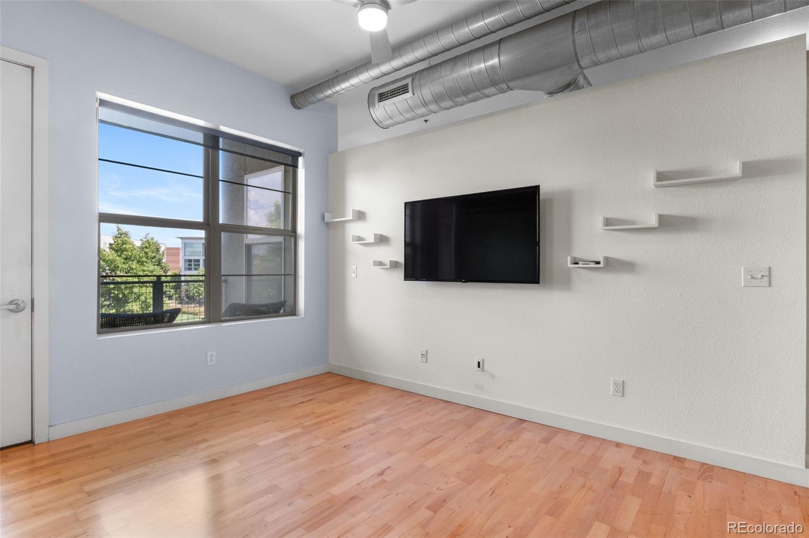 MLS Image #4 for 7700 e 29th avenue 304,denver, Colorado
