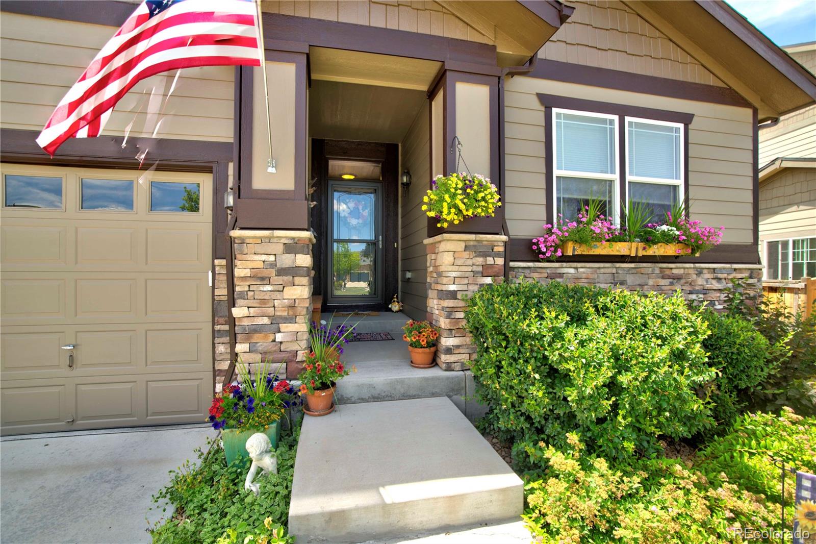 MLS Image #3 for 25536 e 1st avenue,aurora, Colorado