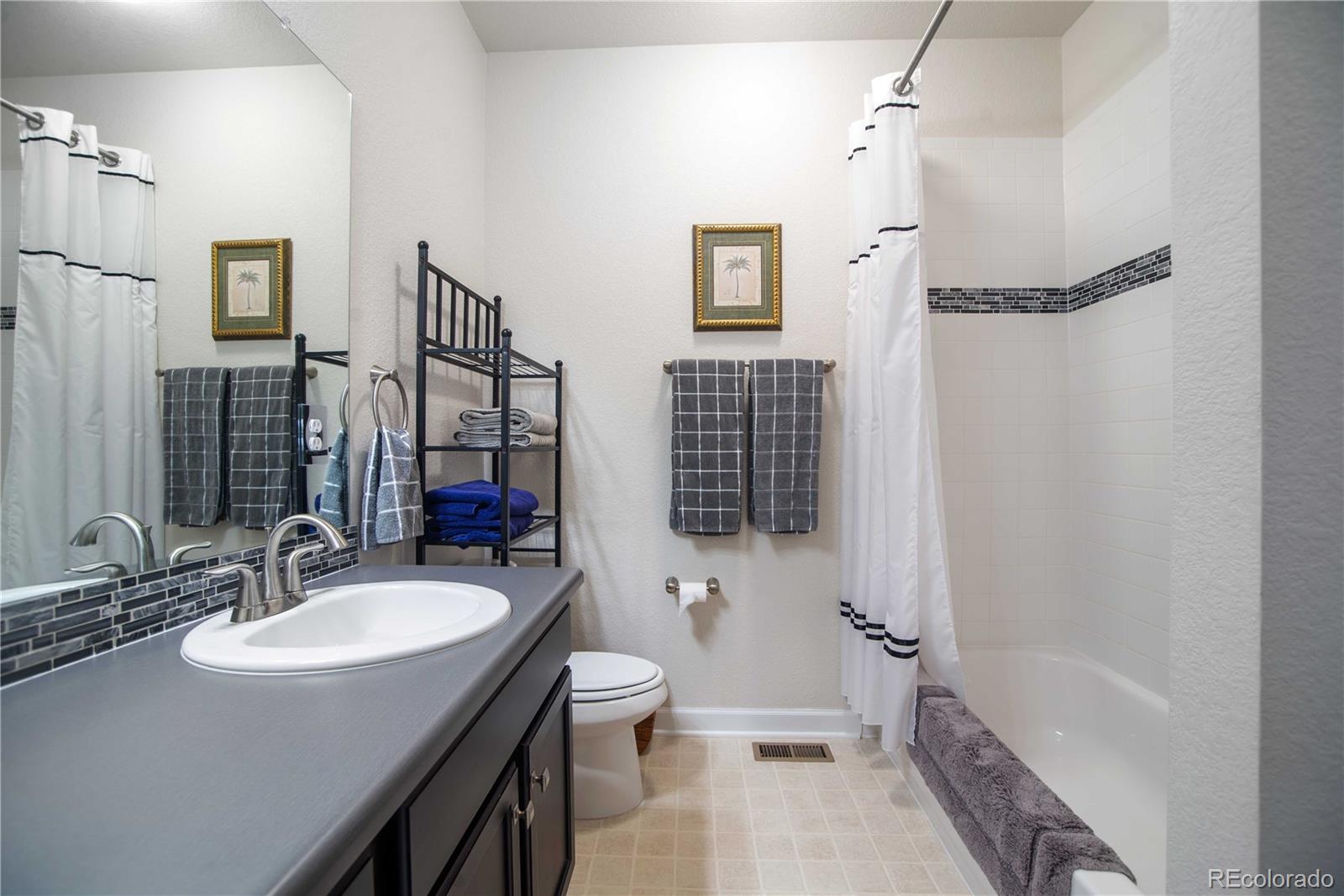 MLS Image #31 for 25536 e 1st avenue,aurora, Colorado