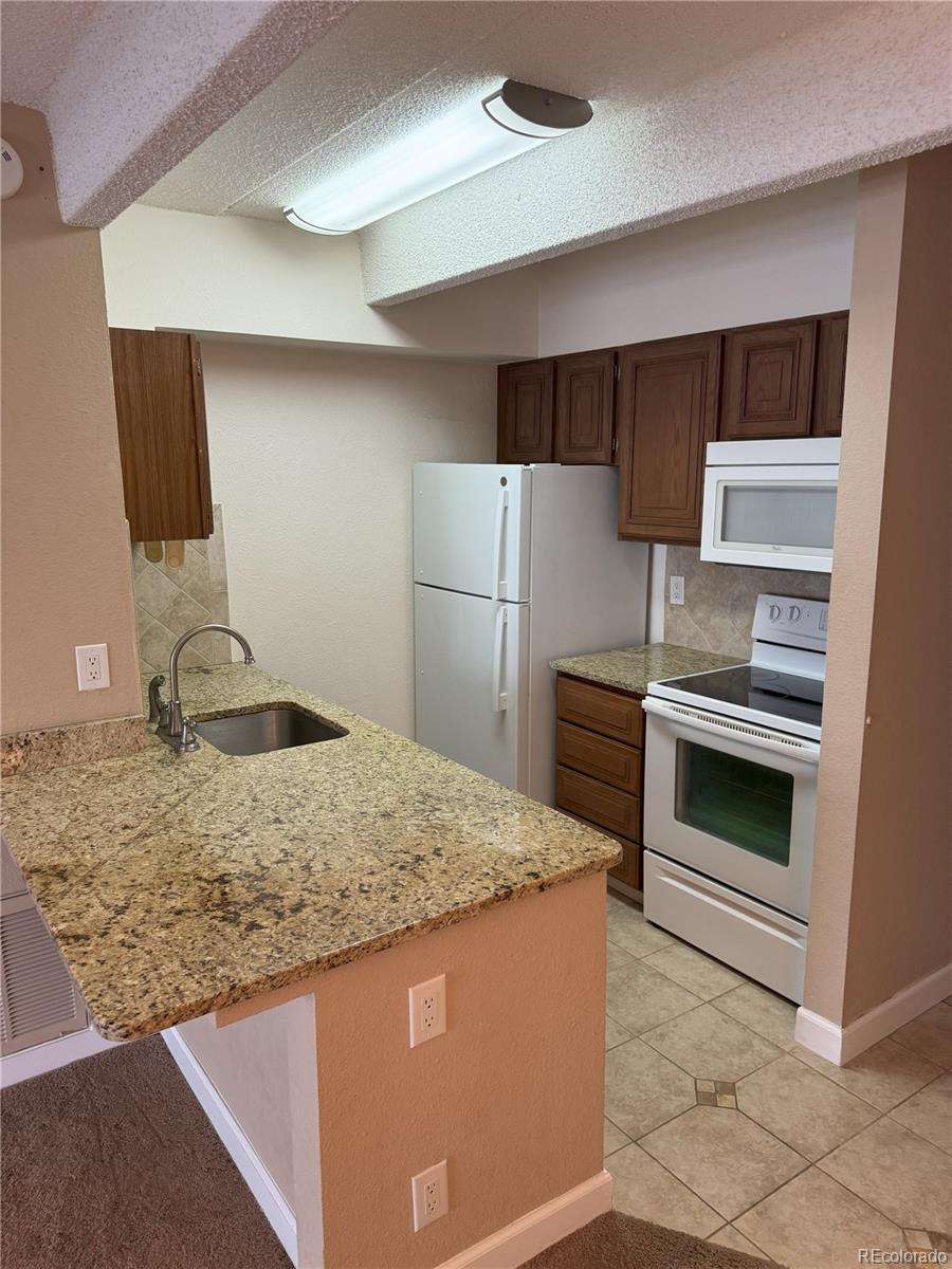 MLS Image #10 for 777 n washington street 1007,denver, Colorado